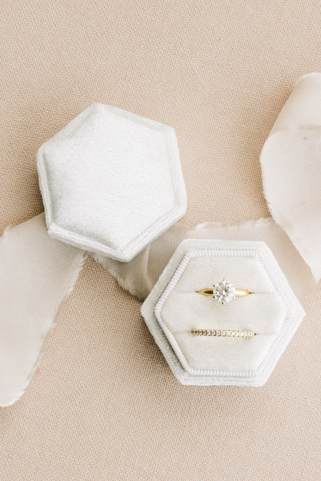 Ivory Hexagon Ring Box