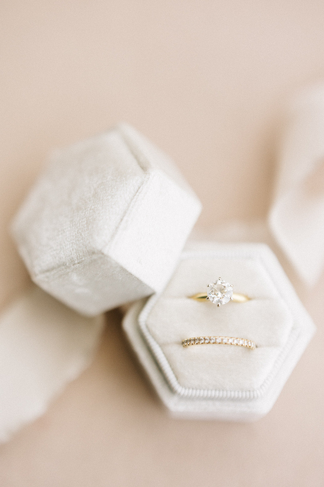 Ivory Hexagon Ring Box