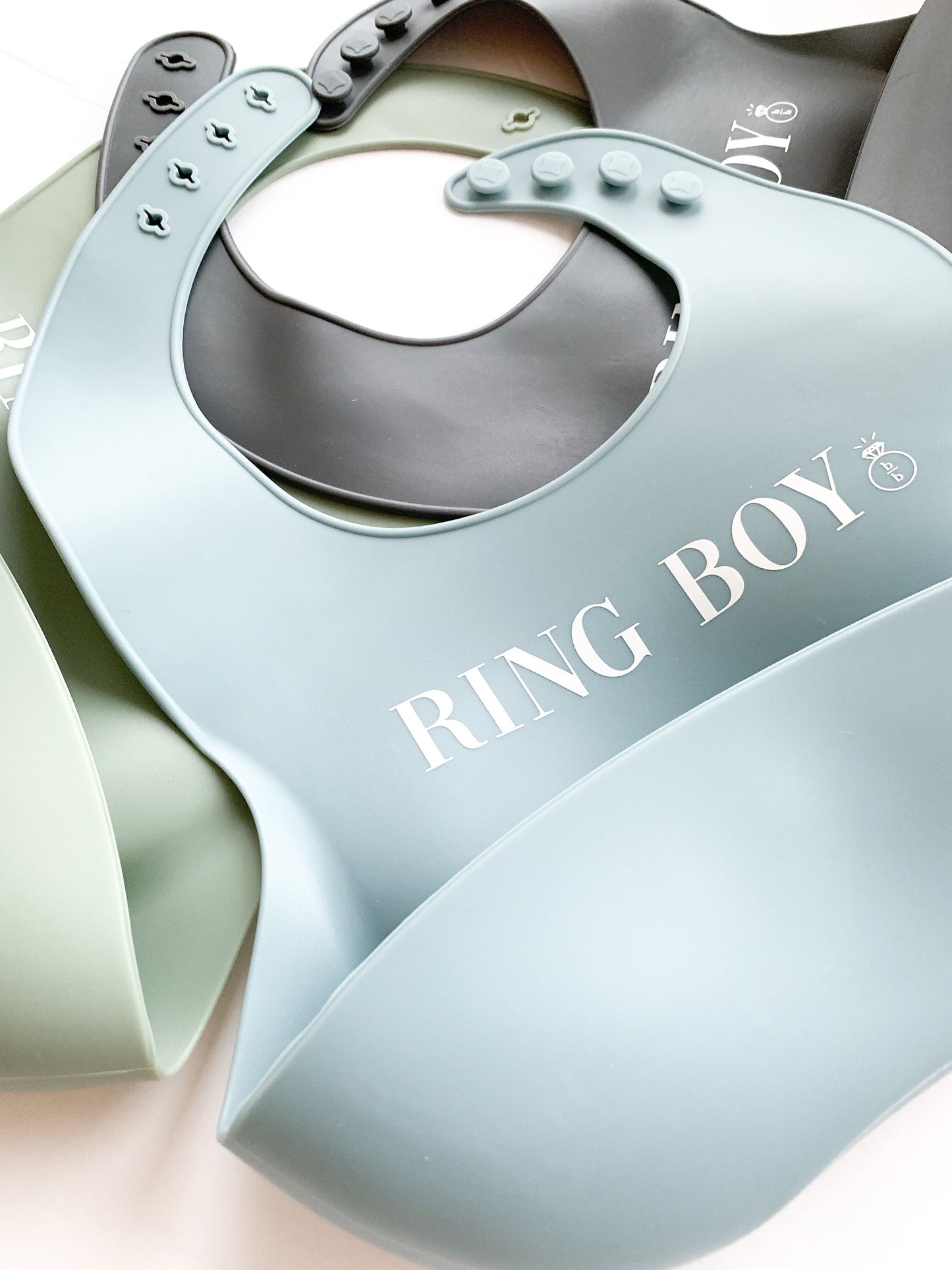 Ring Boy Silicone Bib